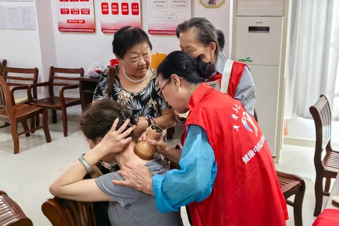 新时代健康中国志愿服务行动走进马鞍山多家社区，获当地媒体好评