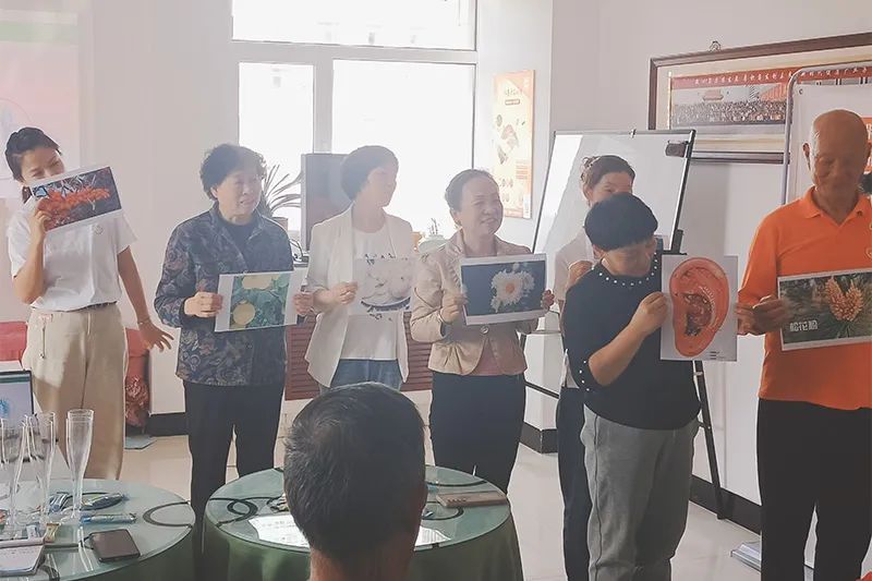 趣味学习共促提升——新时代甘肃分公司举办“松竹品鉴会”小型沙龙